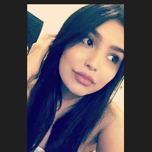 Meet your Posher, Ellena